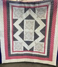 Pathways Quilt 202//232